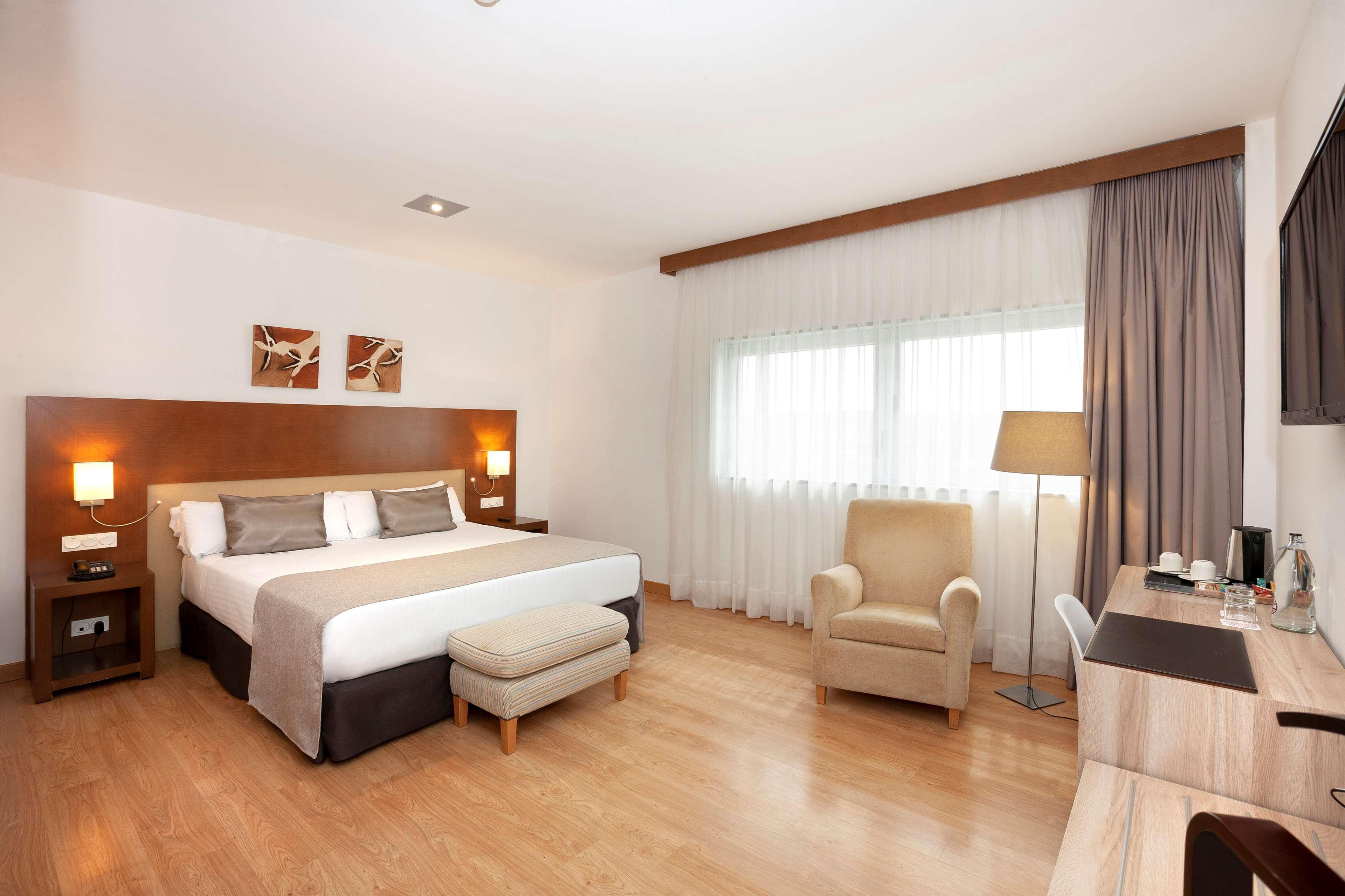 B&B Hotel Logrono Las Canas Viana  Exteriör bild