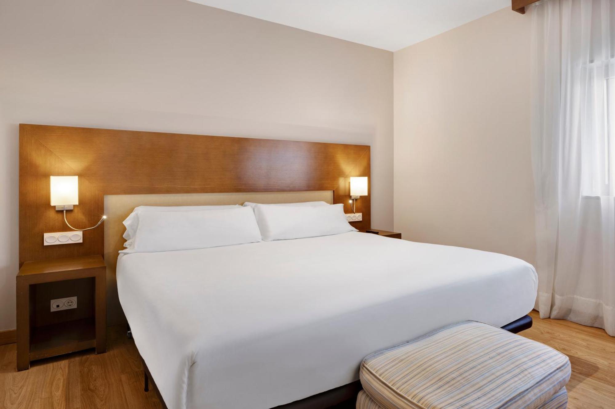 B&B Hotel Logrono Las Canas Viana  Exteriör bild