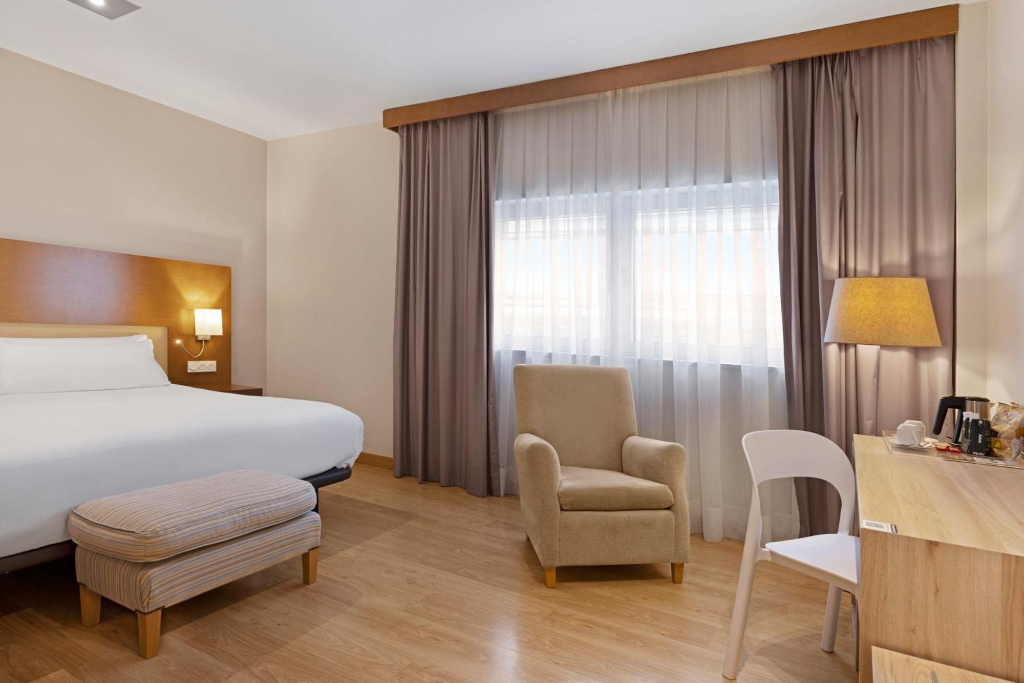B&B Hotel Logrono Las Canas Viana  Exteriör bild